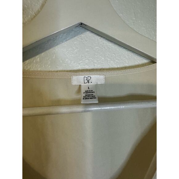 BP Women's V Neck Blouse Flared Sleeves Ivory‎ Size L - Picture 8 of 8